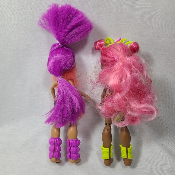 Cave Club Dolls Roaralai And Frenessa Doll With Pets - Picture 4 of 8